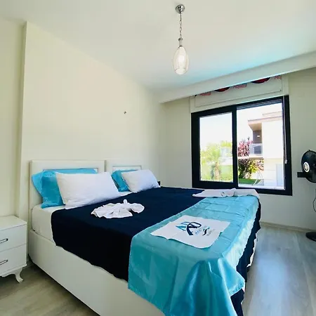 Kusadasi'nda Muhtesem Havuzlu Miray A 12 A7 B4 B10 Villa Kusadası